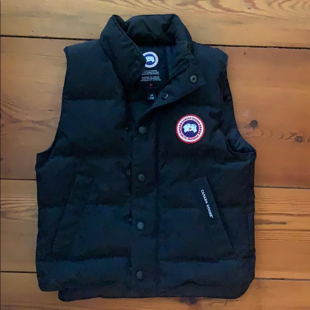 Kids Canada Goose down vest